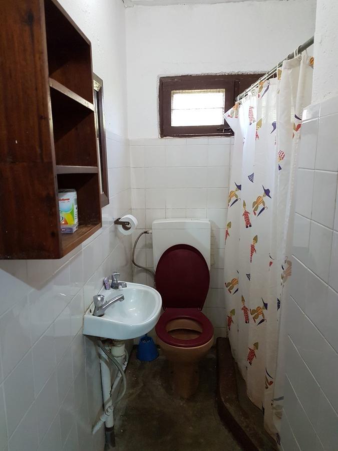 فندق Karibuni Center ميبيا المظهر الخارجي الصورة